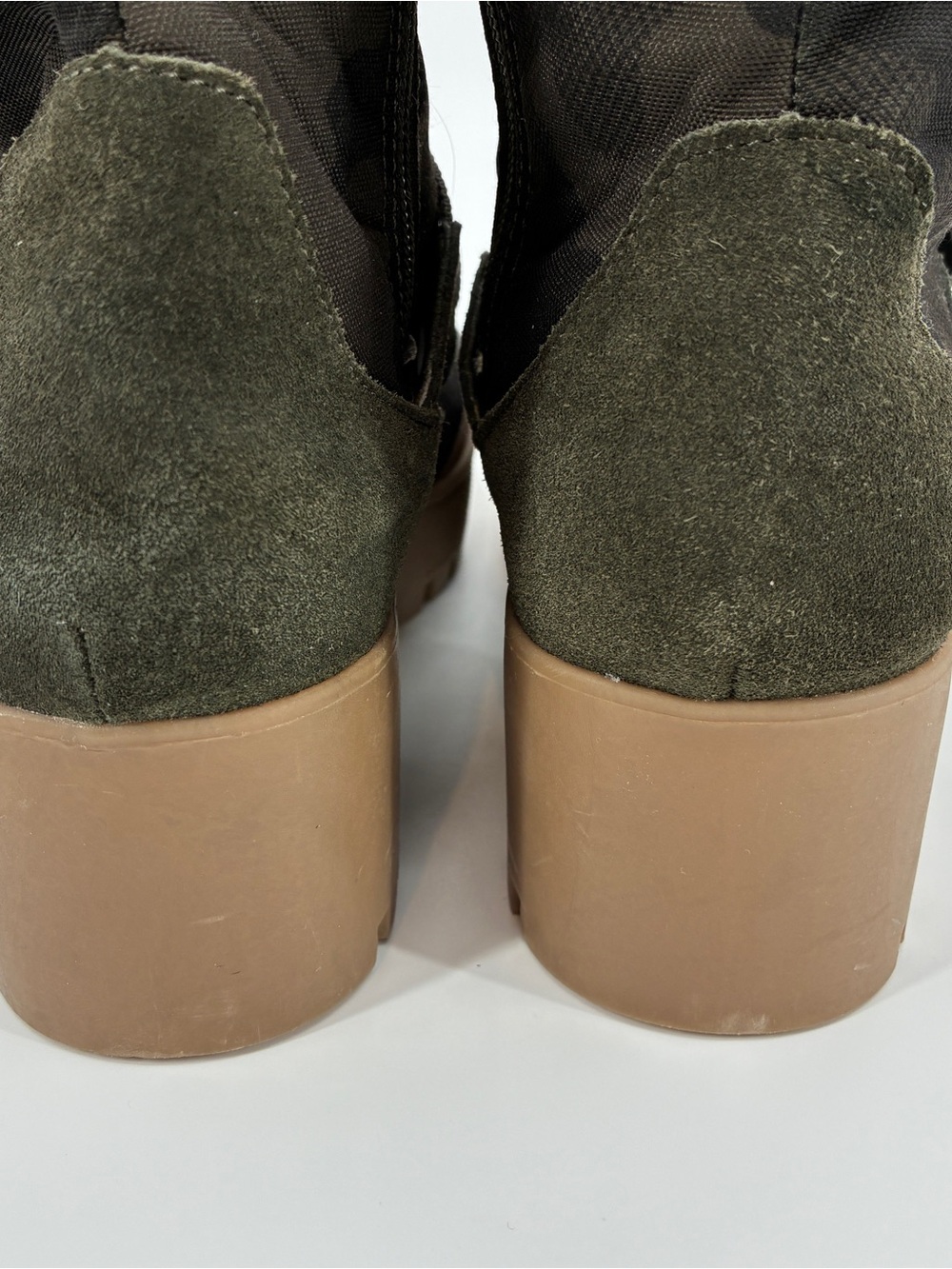 Steve Madden Women Lace Up Military Camo Lug Sole Platform Chunky Boots Size 8.5 - Picture 8 of 12